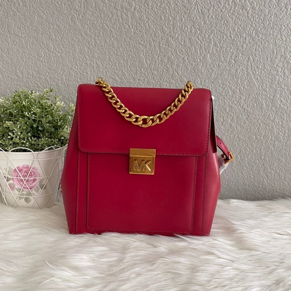 NWT Michael Kors Mindy MD Backpack Leather